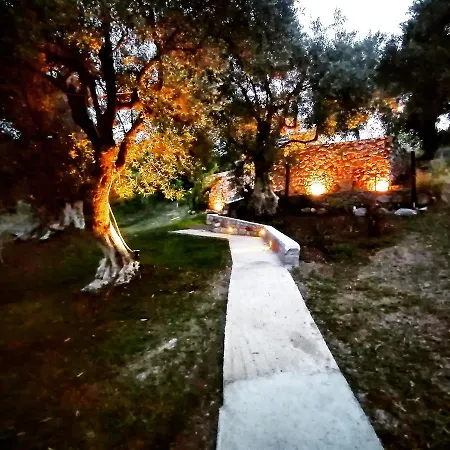 Vasilis' Kalivi Moni Evaggelistrias